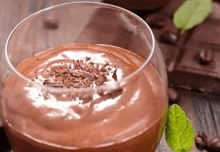 Mousse au chocolat simplissime express