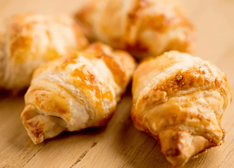 mini-croissants au jambon
