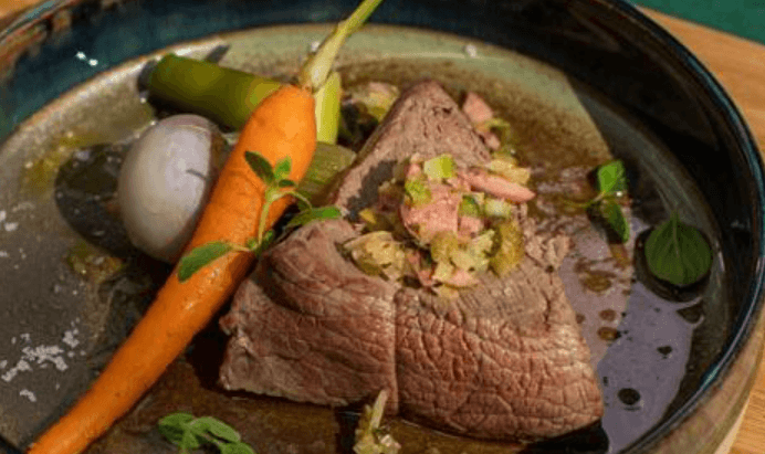 Bœuf à la Ficelle et Légumes