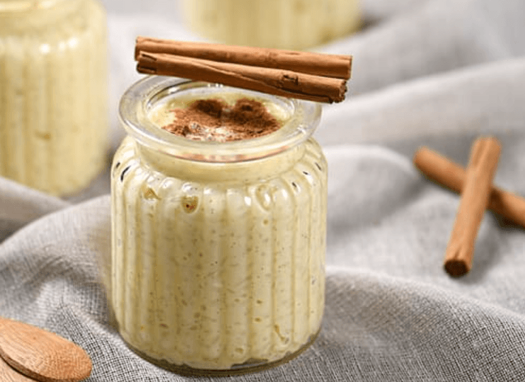 Riz au lait à la cannelle en verrines