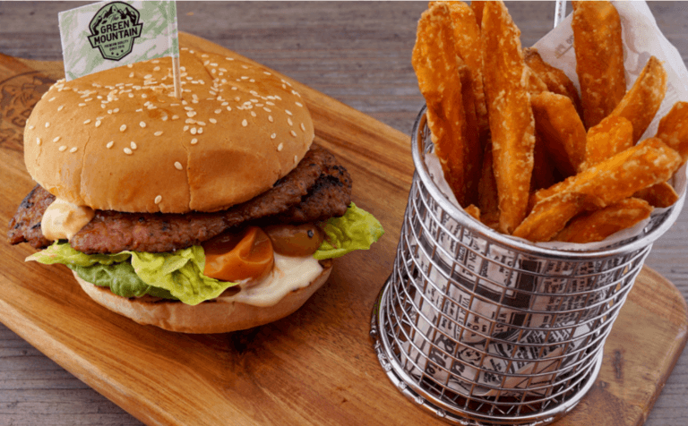 Smash Burger et Frites de Patates Douces