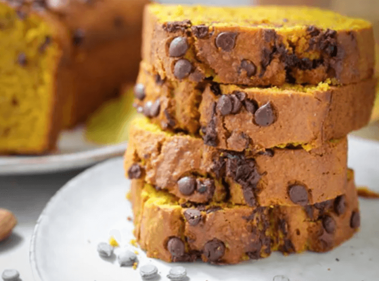 Cake sucré à la courge et aux pépites de chocolat