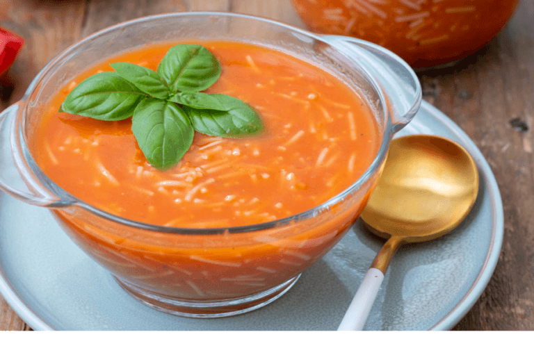 Soupe de Tomate et Vermicelles